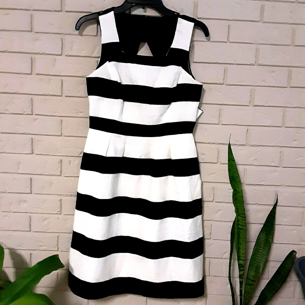 Black & white dress
